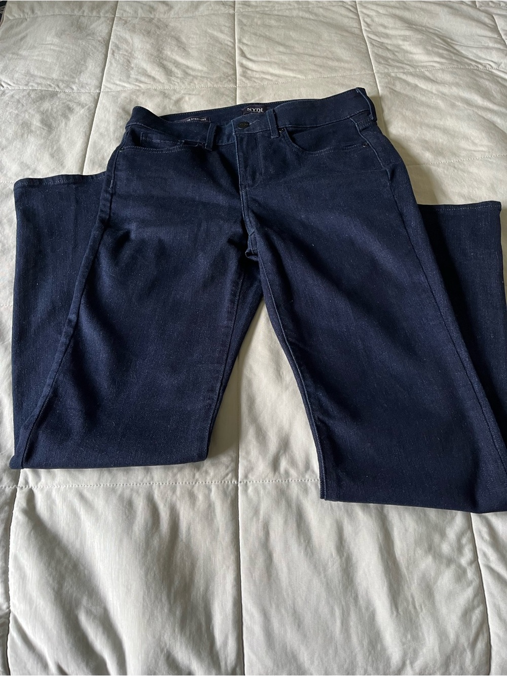 NYDJ Dark Navy Stretch Straight Leg Jeans. 31 inch inseam.